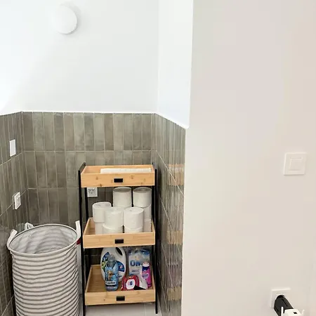 Azure Loft - 3min Walk To Beach, 10min To Old Town アパート