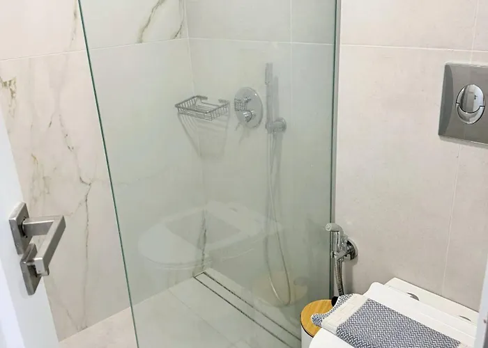 Azure Loft - 3min Walk To Beach, 10min To Old Town * Chania (Crete)