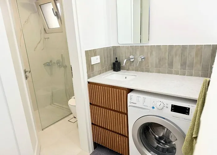 Azure Loft - 3min Walk To Beach, 10min To Old Town