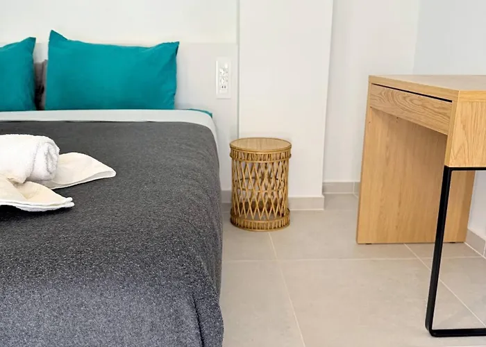 Azure Loft - 3min Walk To Beach, 10min To Old Town Lejlighed