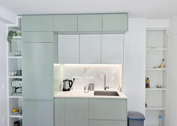 Lejlighed Azure Loft - 3min Walk To Beach, 10min To Old Town Chania (Crete)