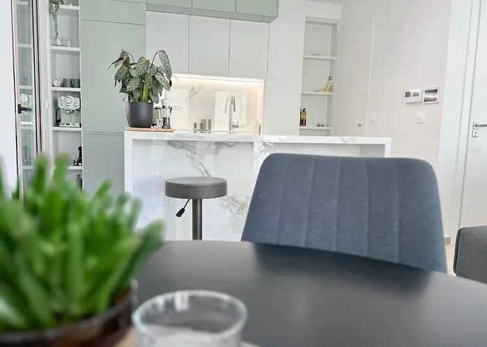 Azure Loft - 3min Walk To Beach, 10min To Old Town