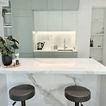 Azure Loft - 3min Walk To Beach, 10min To Old Town *